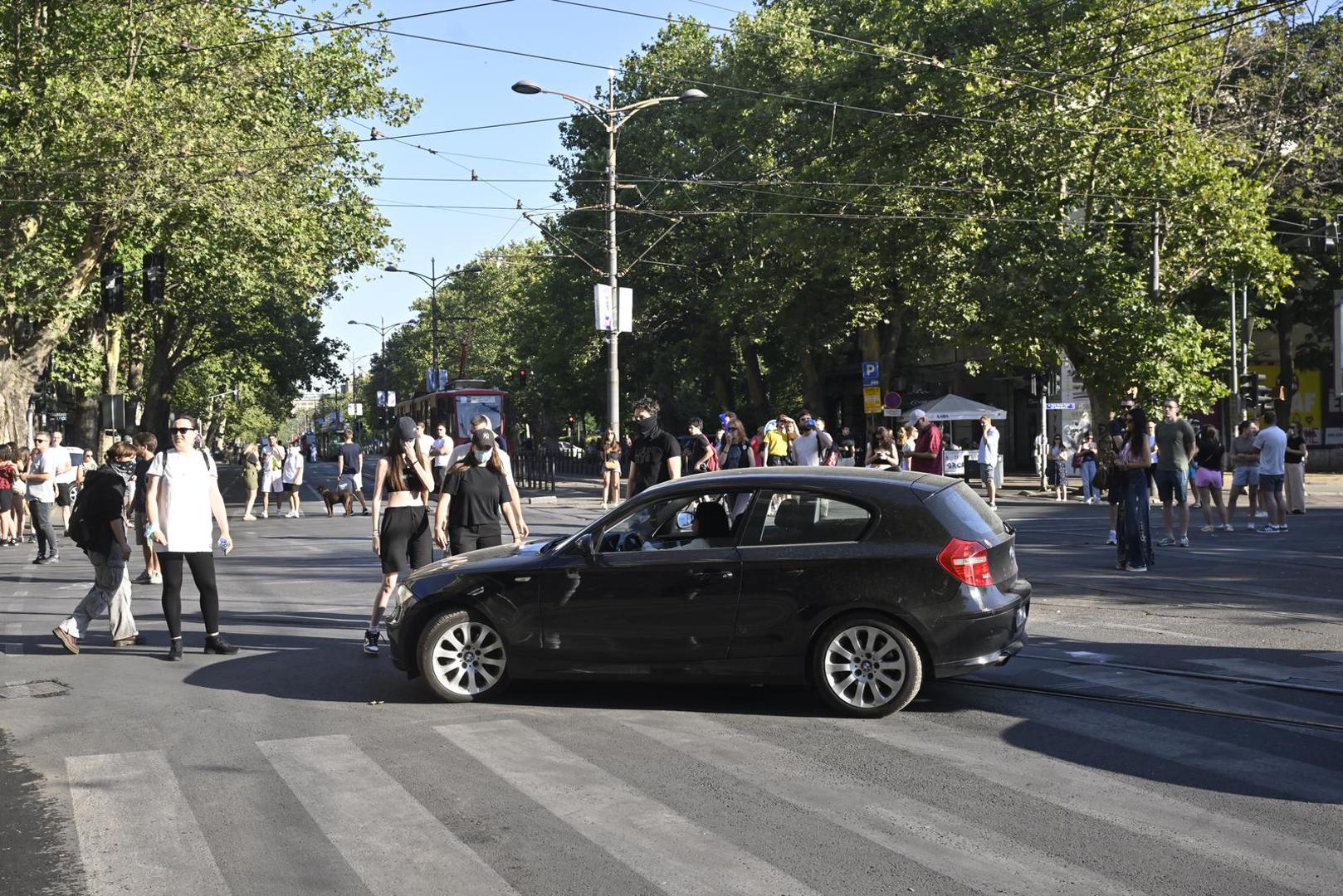 04, July, 2025, Belgrade - The police broke up the blockade at the Faculty of Law a few minutes after 7 am. Photo: M.M./ATAImages

04, jul, 2025, Beograd - Policija je nekoliko minuta posle 7 ujutro razbila blokadu kod Pravnog fakulteta. Photo: M.M./ATAImages Photo: M.M./ATAImages/PIXSELL