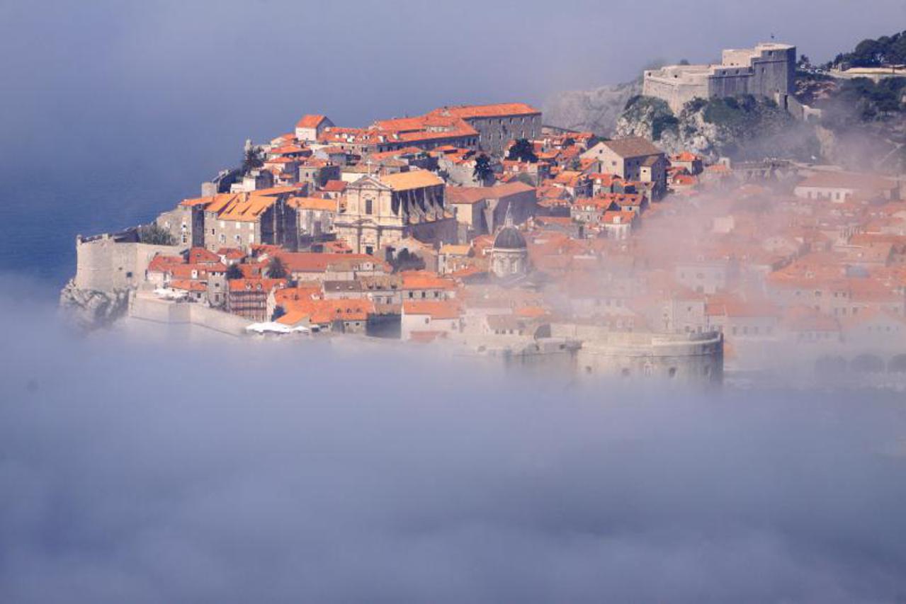 dubrovnik, magla (1)