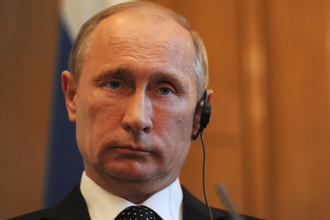 Syria crisis meetingRussian President Vladimir Putin, during a press conference at 10 Downing Street, London.Anthony Devlin Photo: Press Association/PIXSELL