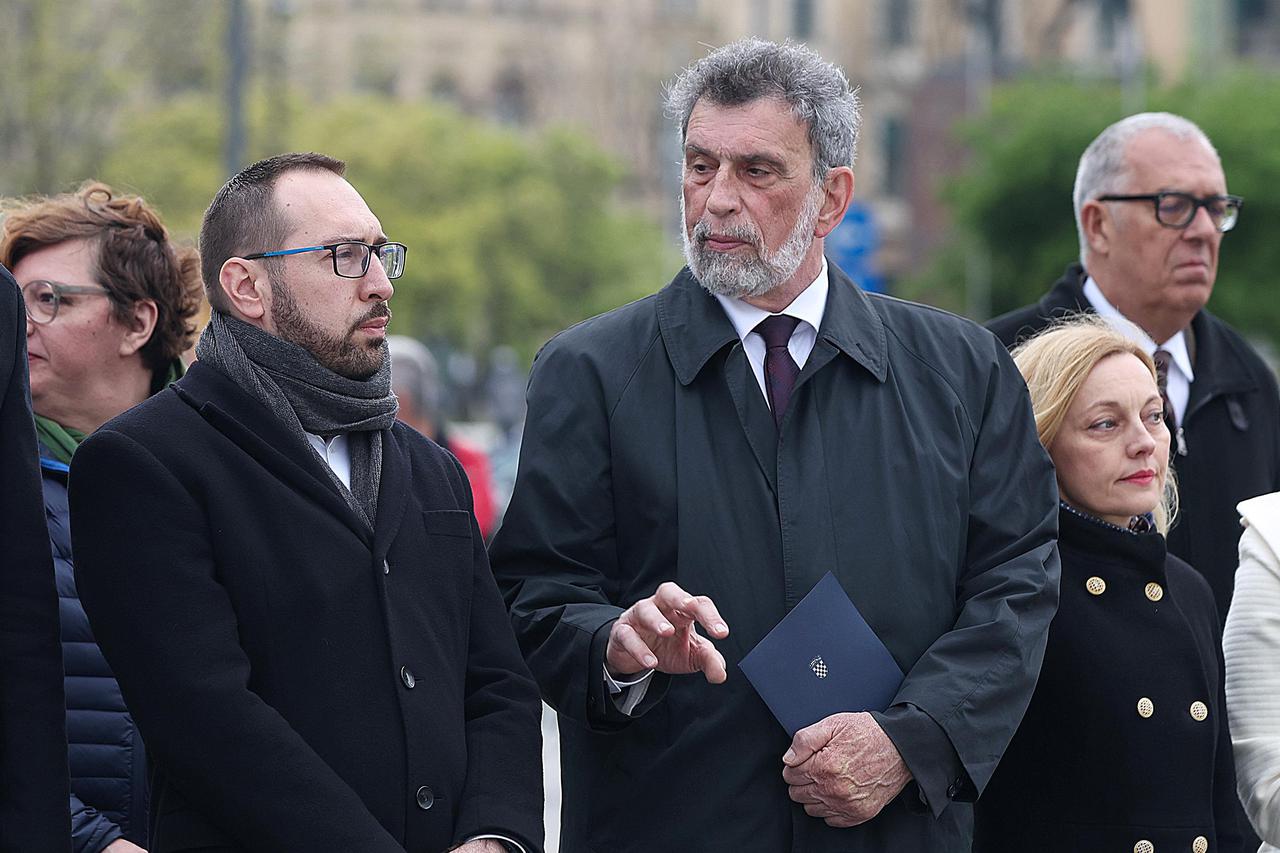 Zagreb: U povodu Dana sje?anja na žrtve holokausta i junaštva Židova, na zagreba?kom Glavnom kolodvoru održana komemoracija