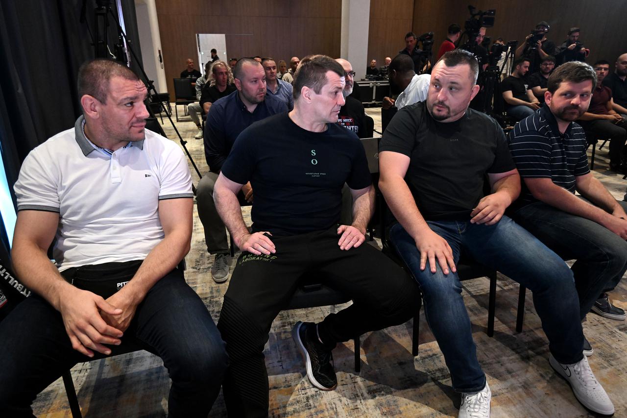 Zagreb: Konferencija za medije i najava meča Plazibata i Osara na turniru "Glory Collision 5" u Rotterdamu