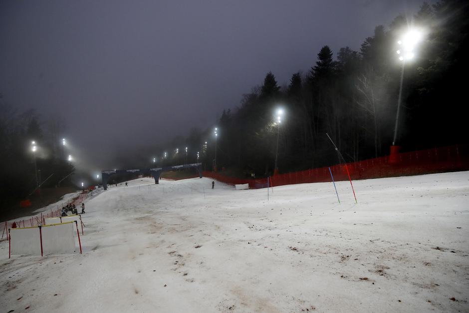 Zagreb: Otkazana muška slalomska utrka na Sljemenu