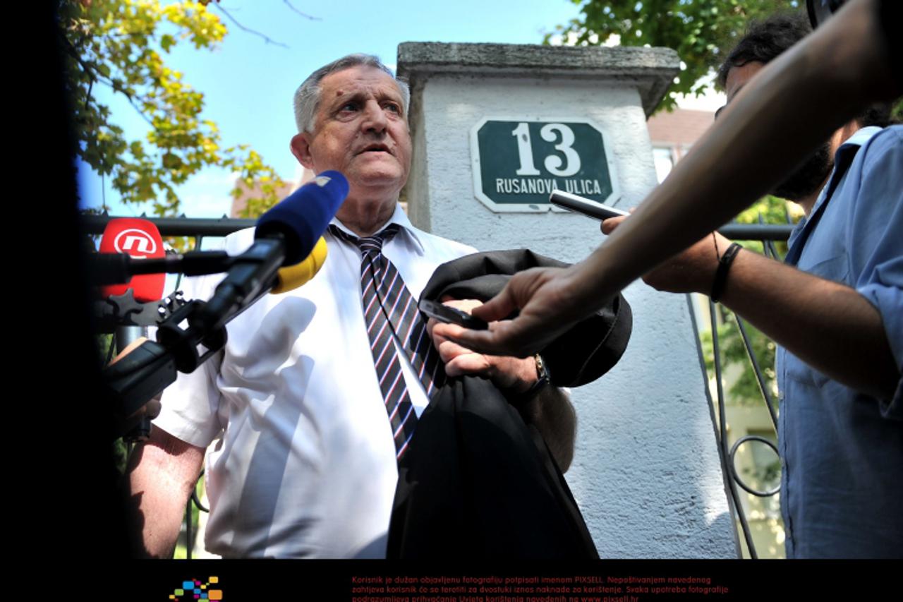 '17.08.2010., Zagreb - U Hrvatski nogometni savez dolazi Uefin istrazitelj razgovarati s nogometnim sucem Brunom Maricem oko namjestanja nogometne utakmice finala Kupa Dinamo-Hajduk. Zorislav Srebric.