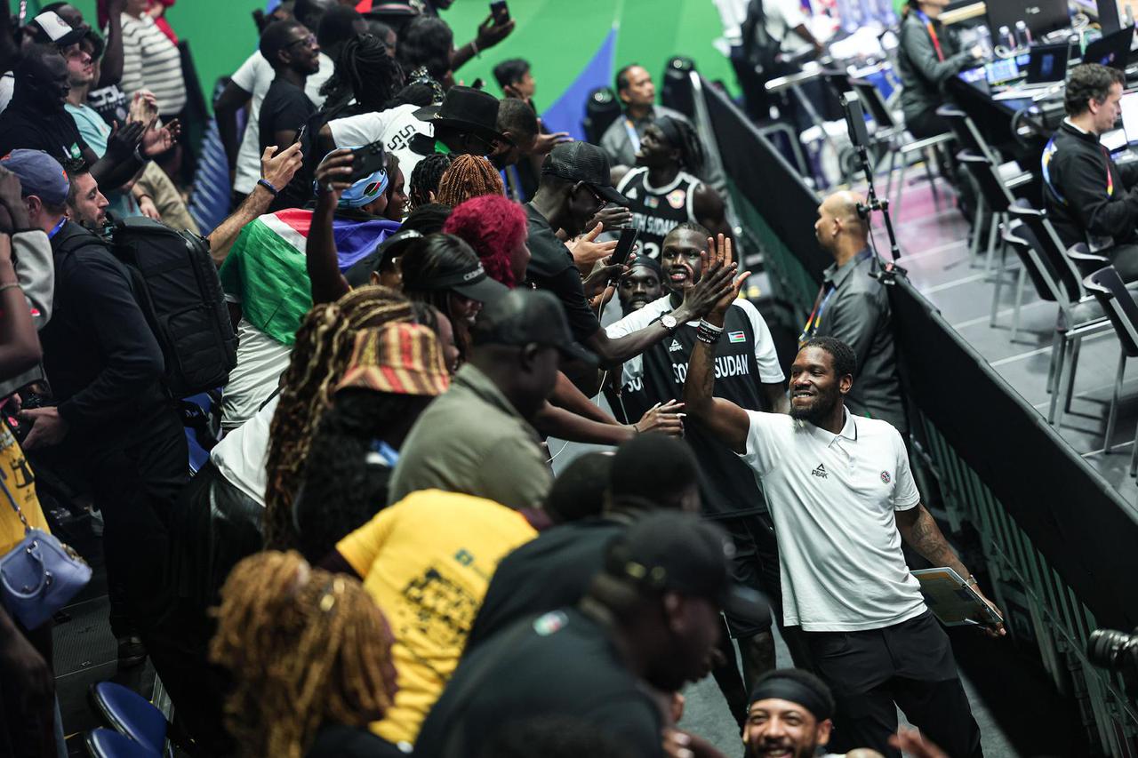 (SP)PHILIPPINES-MANILA-BASKETBALL-FIBA WORLD CUP-CLASSIFICATION ROUND-ANG VS SSD