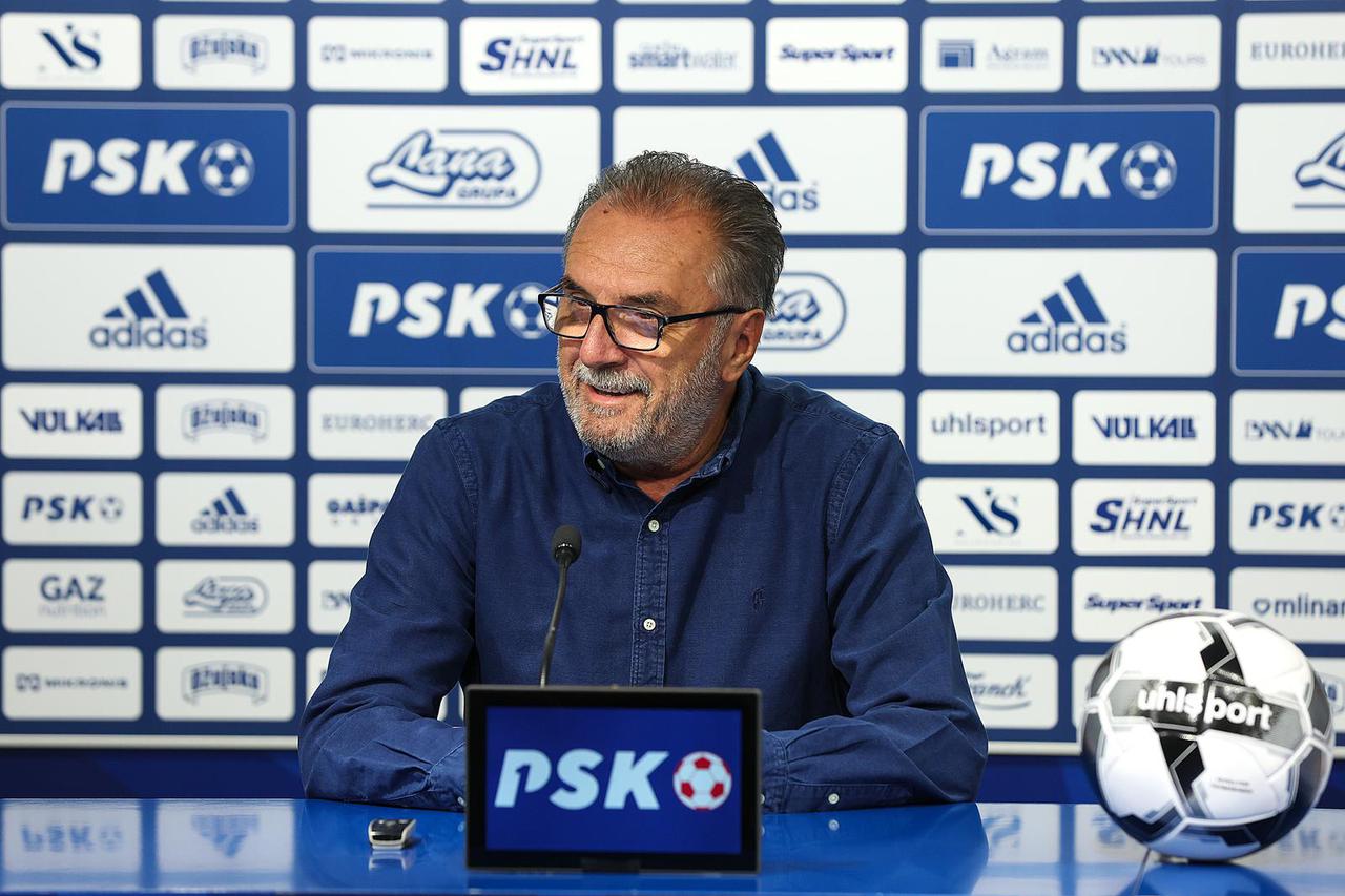 Zagreb: Trener Dinama Ante Čačić na konferenciji za medije uoči sutrašnje utakmice s Rijekom