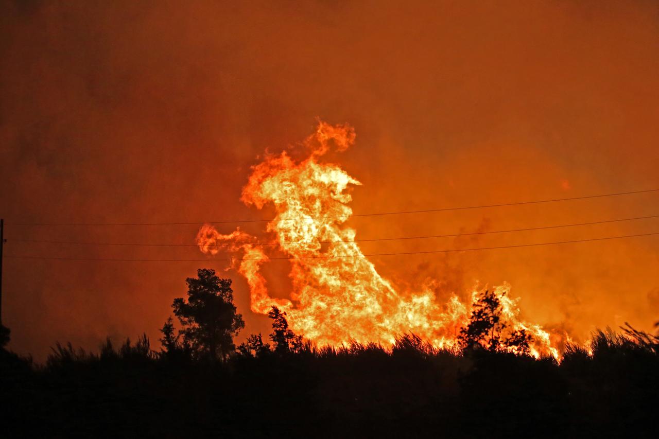 Gašenje požara oteževa pojačan vjetar u smjeru zaseoka Mihaljevići i Lugovići