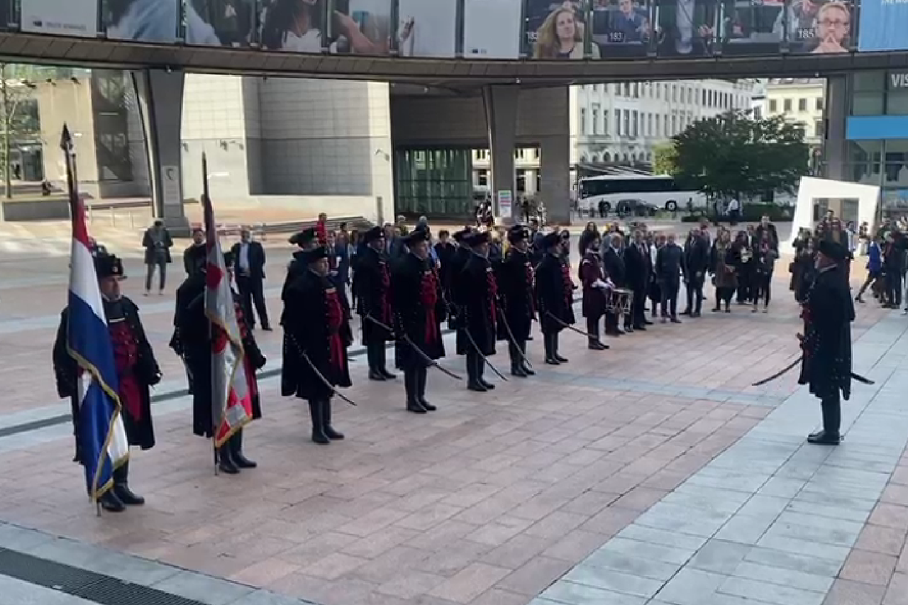 Sunčana Glavak u Bruxellesu ugostila pripadnike Zrinske garde