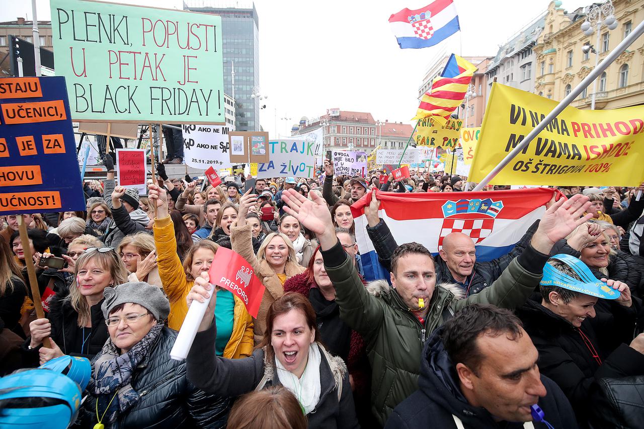 Prosvjed prosvjetara u Zagrebu