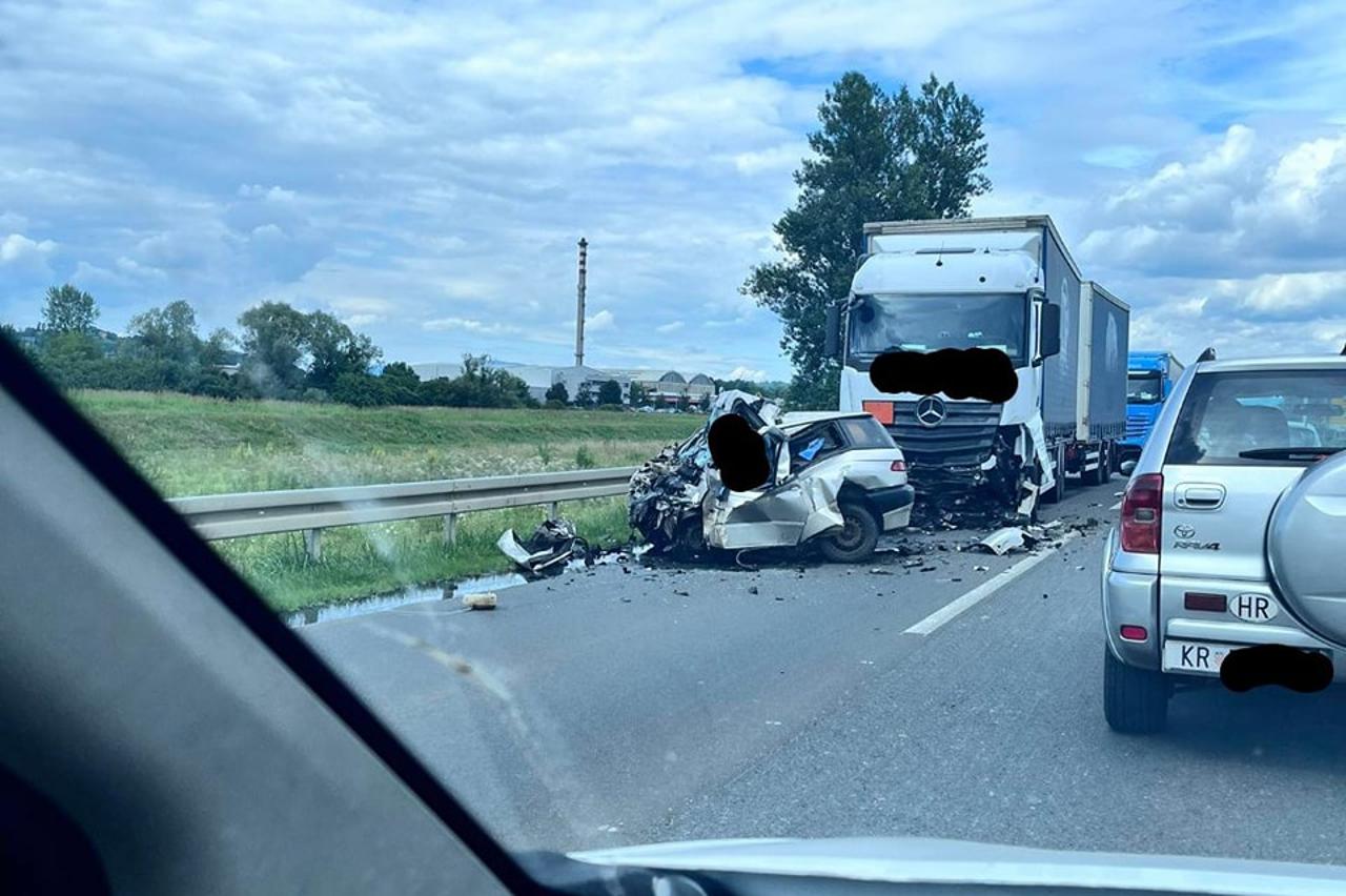 Teška prometna nesreća