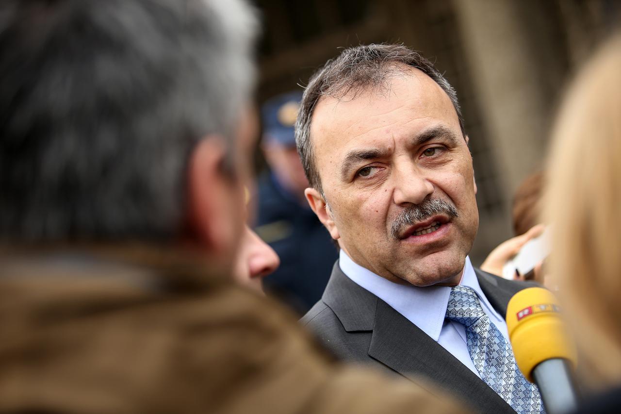 Vlaho Orepić