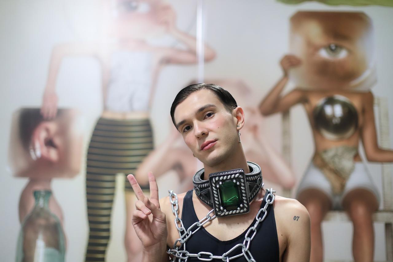 Zagreb: Performansom u MSU otvoren Međunarodni fotografski festival "Organ vida"