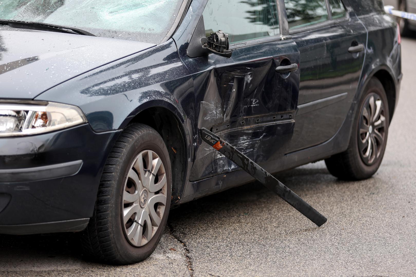29.10.2022., Zagreb - Starijeg muskarca u subotu oko 4 sata ujutro napala su dvojica muskaraca u Ulici Marijane Radev u zagrebackom naselju Precko. Njega su opljackali, a potom mu i palicom razbili automobil. Photo: Igor Kralj/PIXSELL
