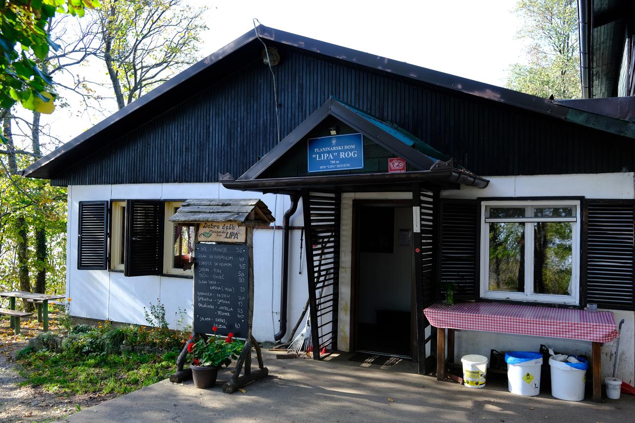 Planinarski dom Lipa na Medvednici