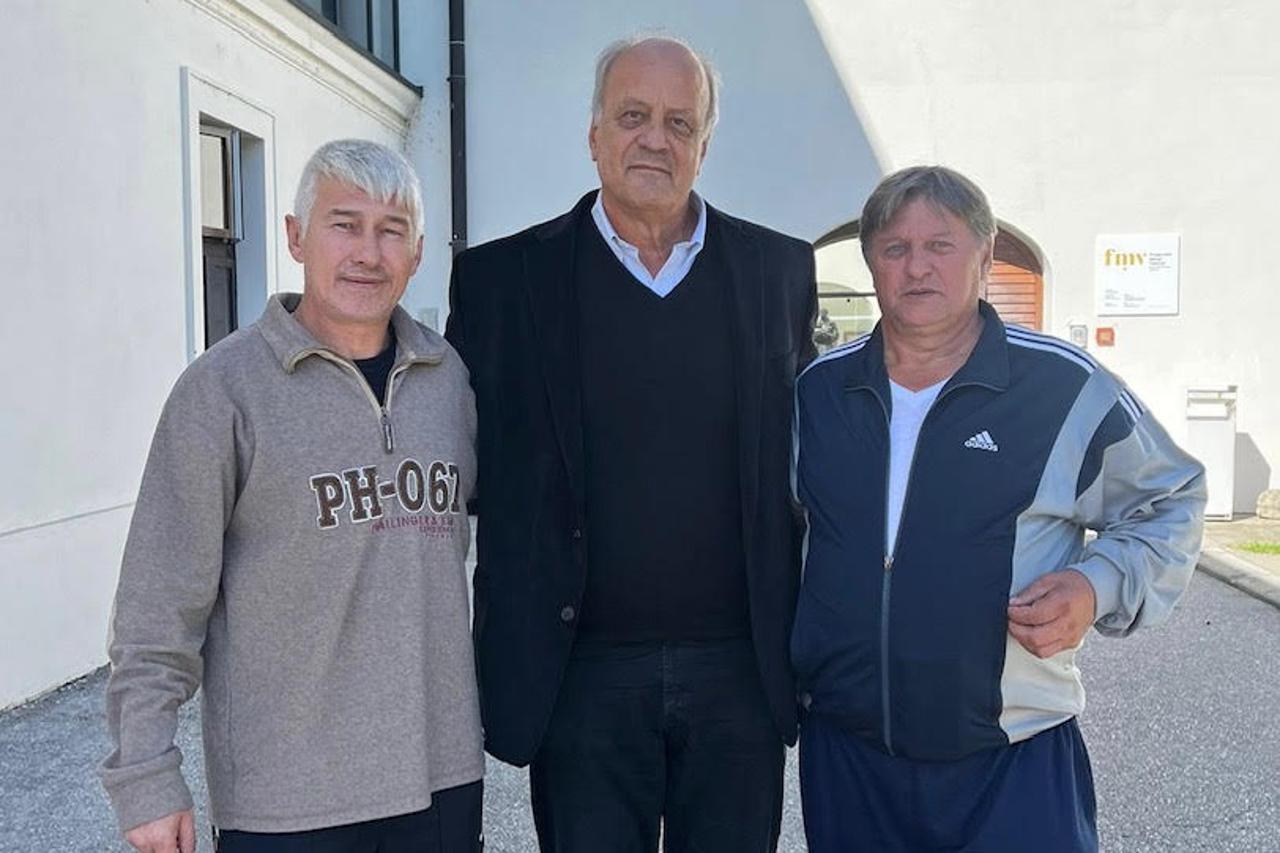 Jakov Sedlar sa sudionicima filma