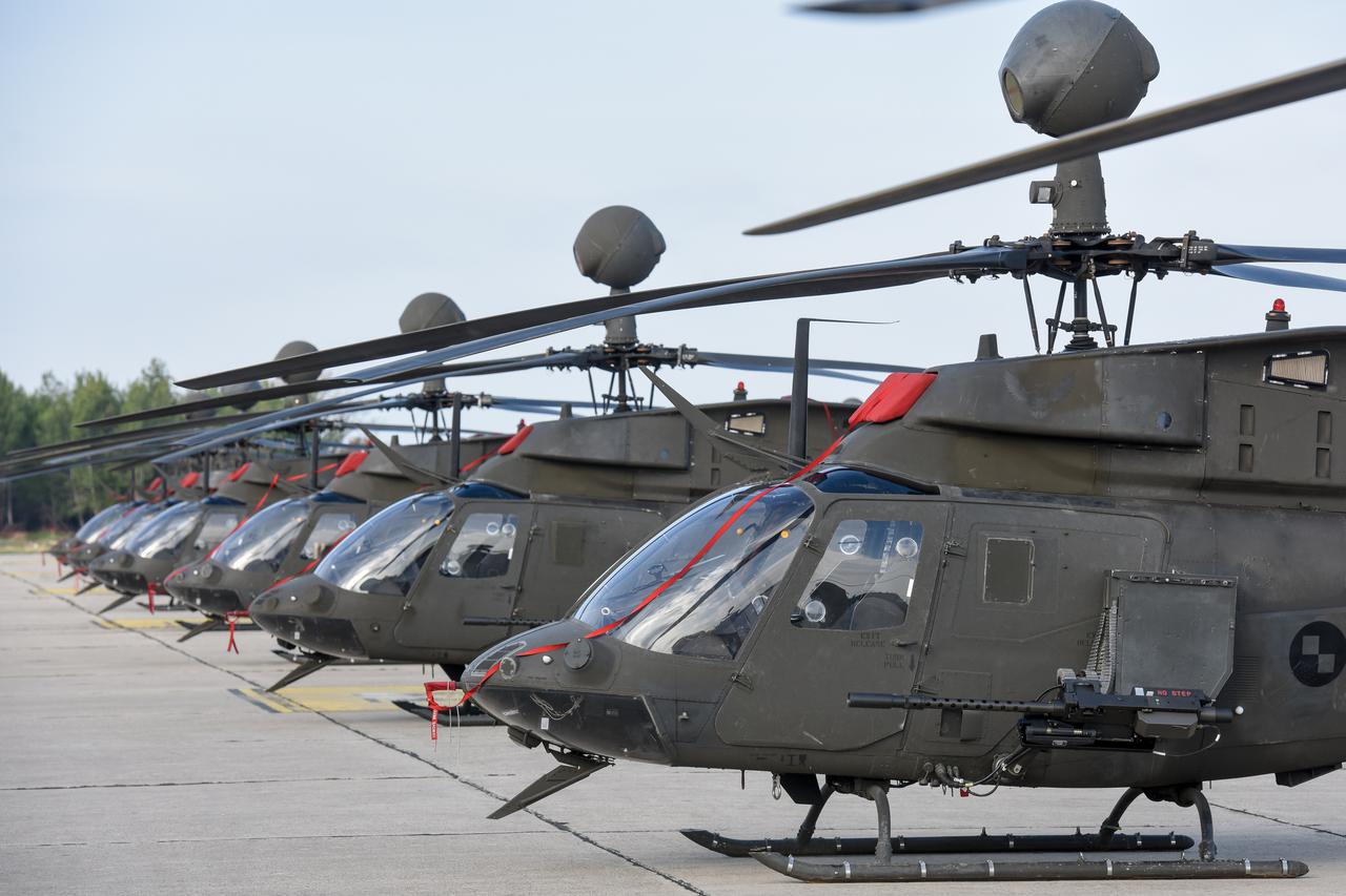 Prezentacija opremljenosti Eskadrile helikopterima OH-58D Kiowa Warrior