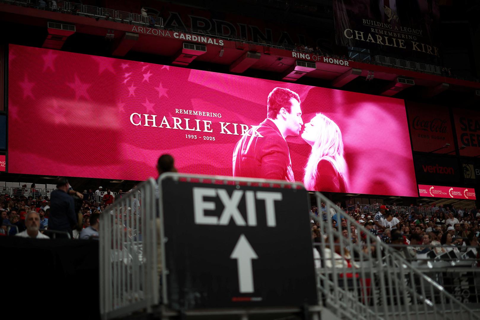People gather to attend a memorial service for slain conservative commentator Charlie Kirk at State Farm Stadium, on the day of a memorial service for slain conservative commentator Charlie Kirk, in Glendale, Arizona, U.S., September 21, 2025.  REUTERS/Carlos Barria Photo: CARLOS BARRIA/REUTERS