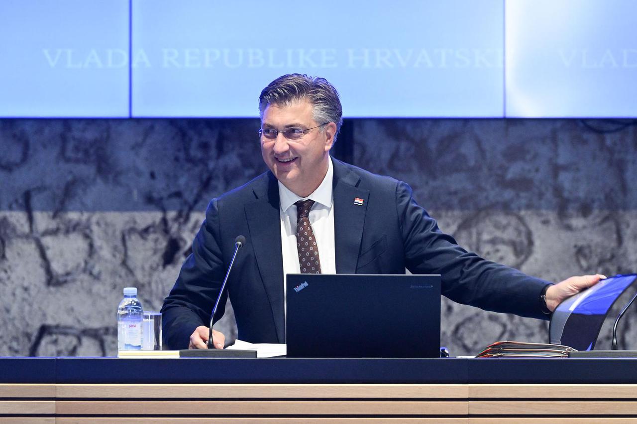 Zagreb: Vlada RH na sjednici s temom rebalansa proračuna