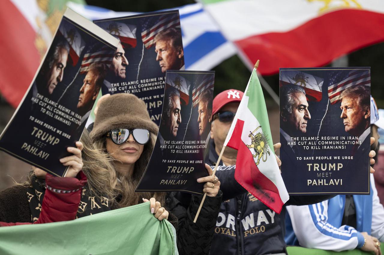 Iranians protest in front of US Consulate General
