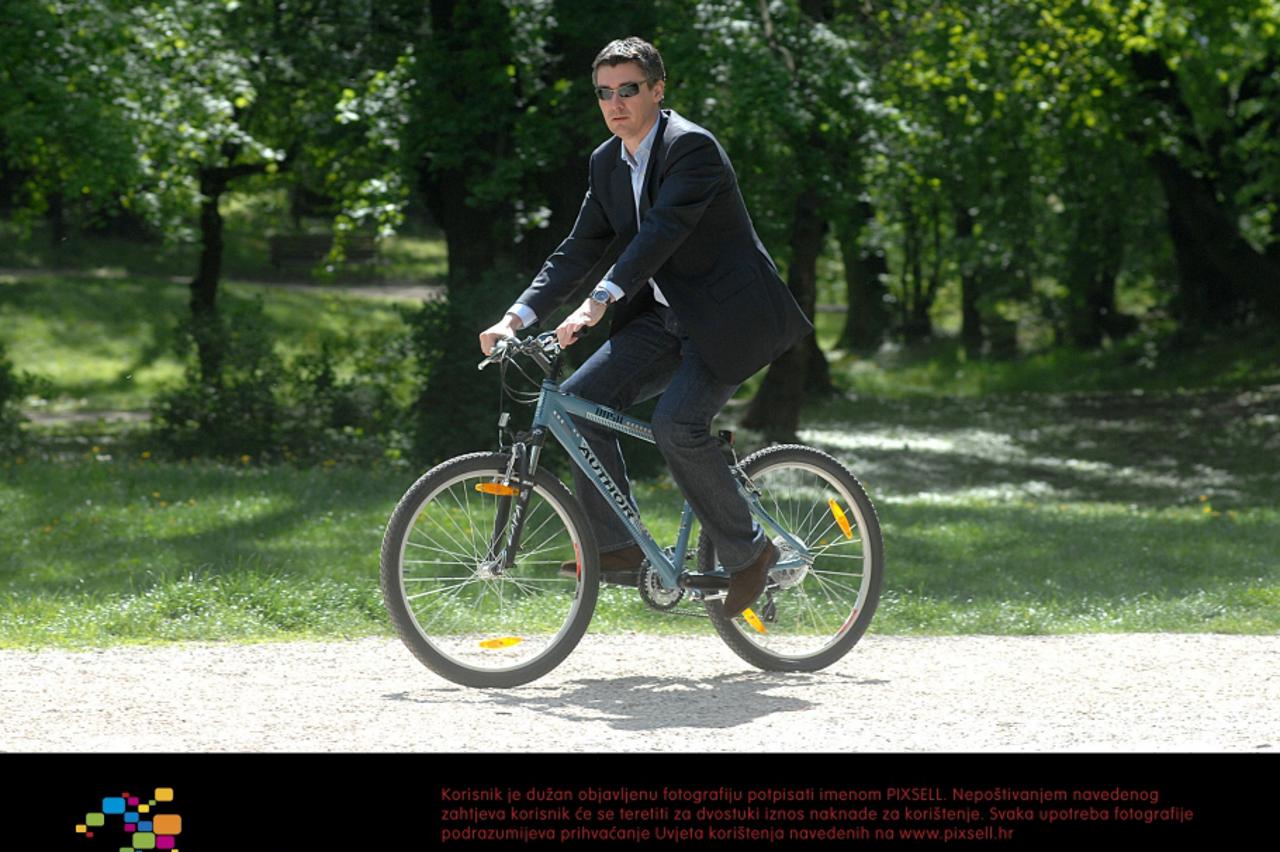 milanović na biciklu