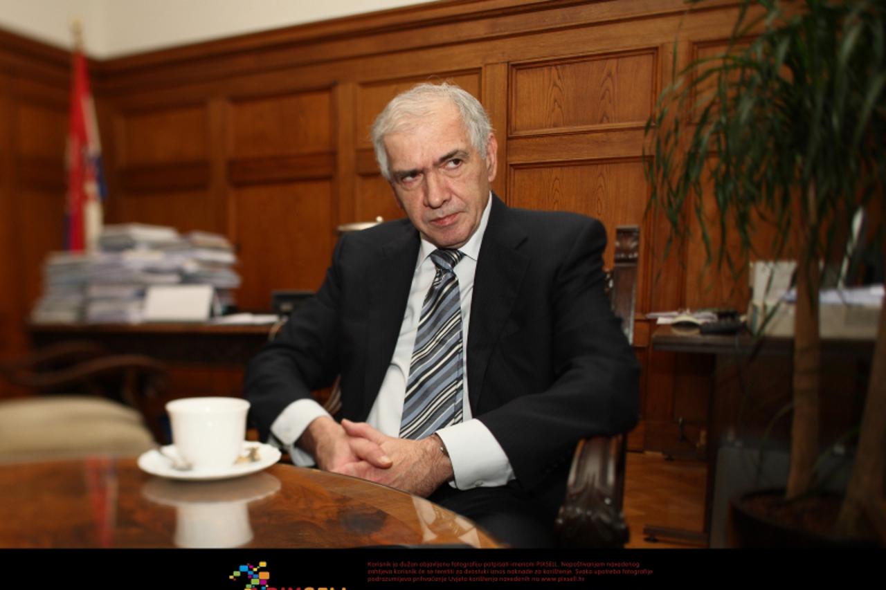 \'11.02.2010.,Zagreb, Hrvatska  - Guvener Hrvatske narodne banke Zeljko Rohatinski Photo: Zeljko Lukunic/PIXSELL\'