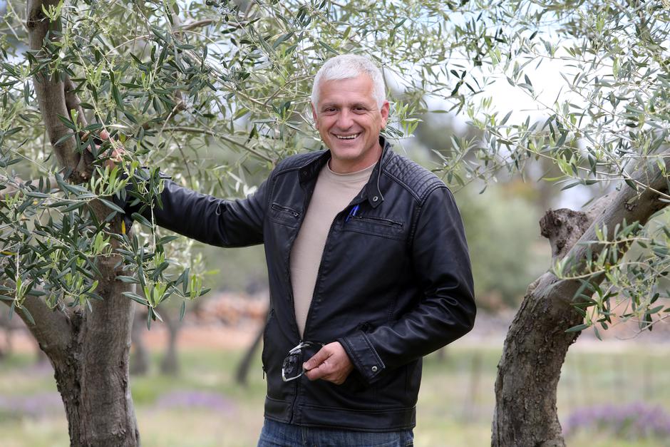 Krk: Goran Marevi?, proizvo?a? maslinovog ulja