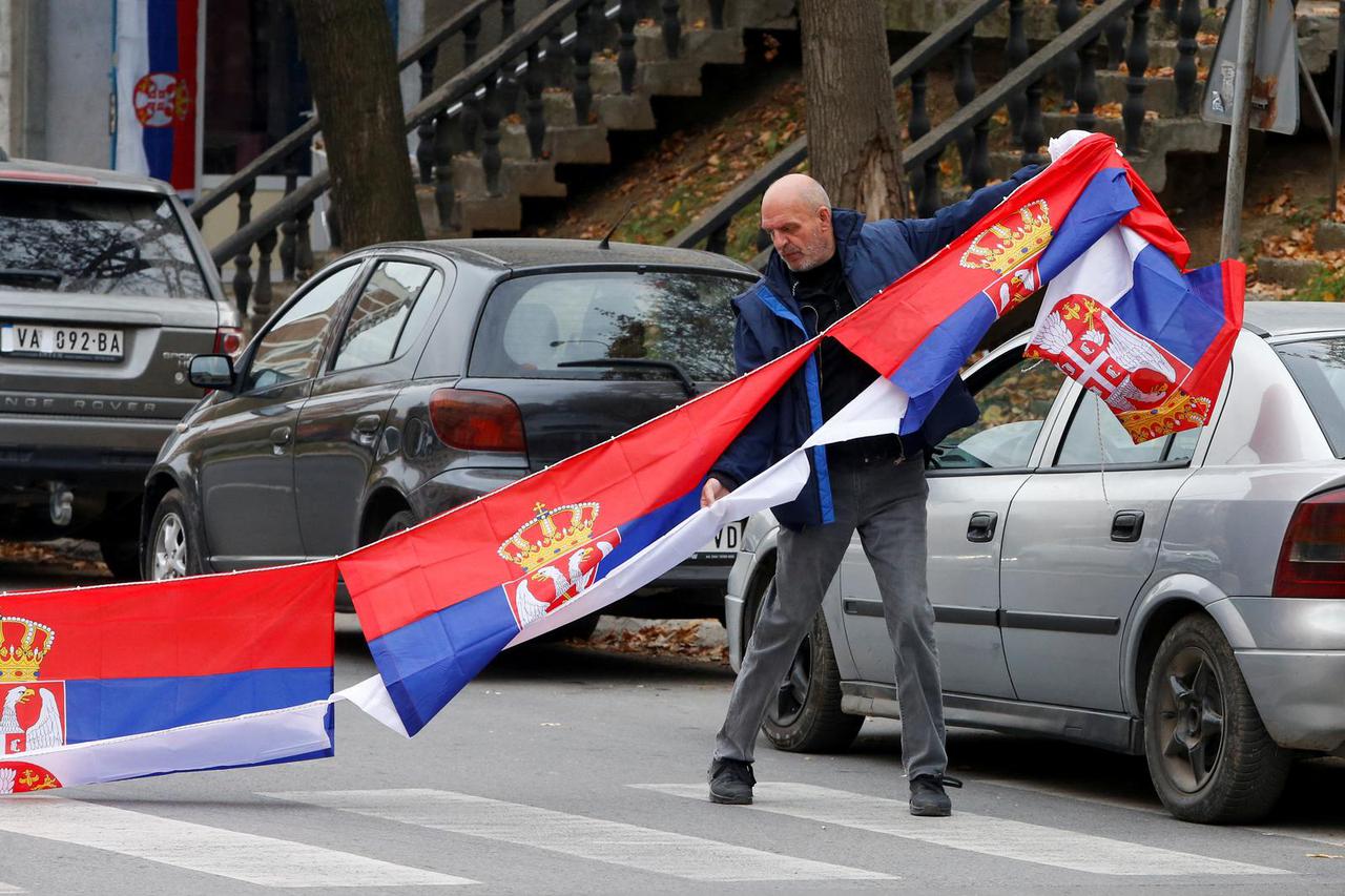 Local Serbs decide to leave Kosovo institutions