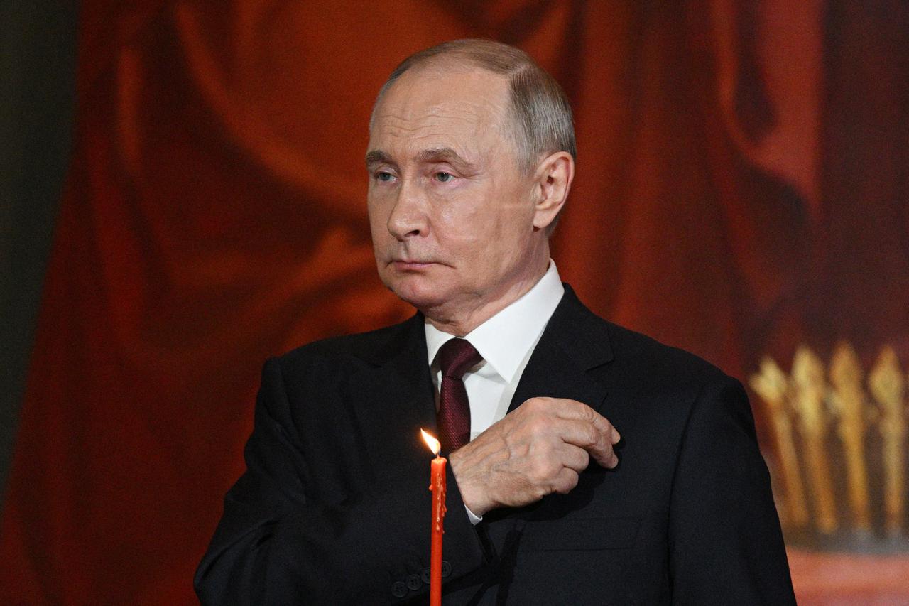 Russian President Putin attends Orthodox Easter service