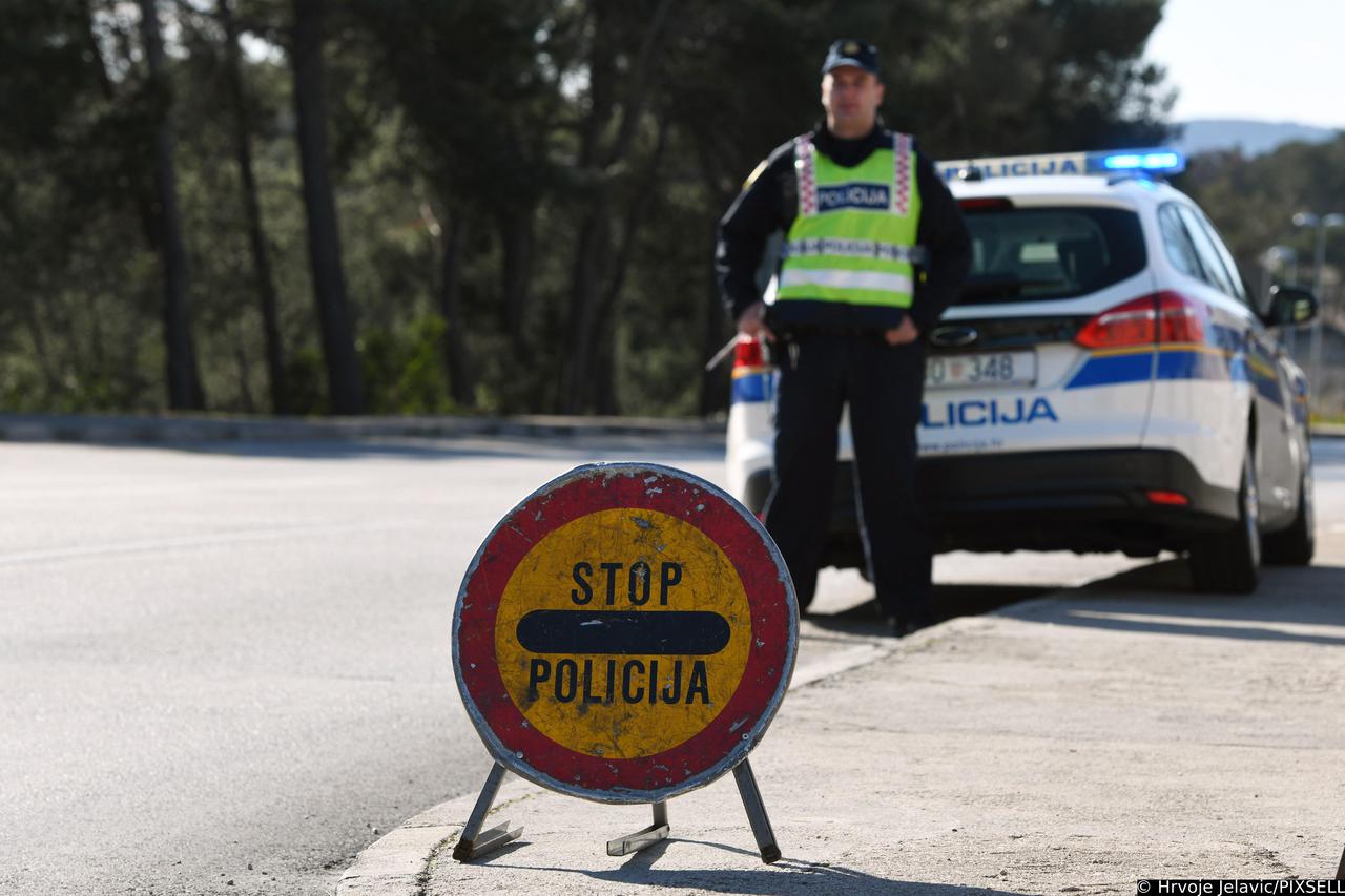 Pojačane policijske ophodnje uoči današnjeg susreta Šibenika i Hajduka