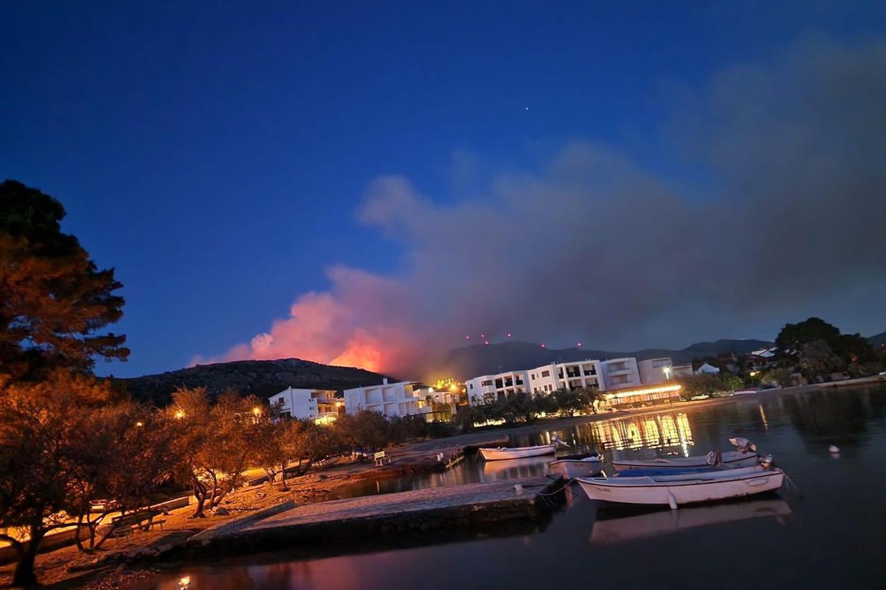 požar kod Šibenika