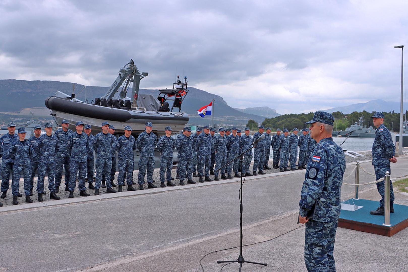Zapovjednik kontingenta Kuvačić rekao je da je tijekom proteklih mjeseci provedena priprema kontingenta za odlazak u operaciju.