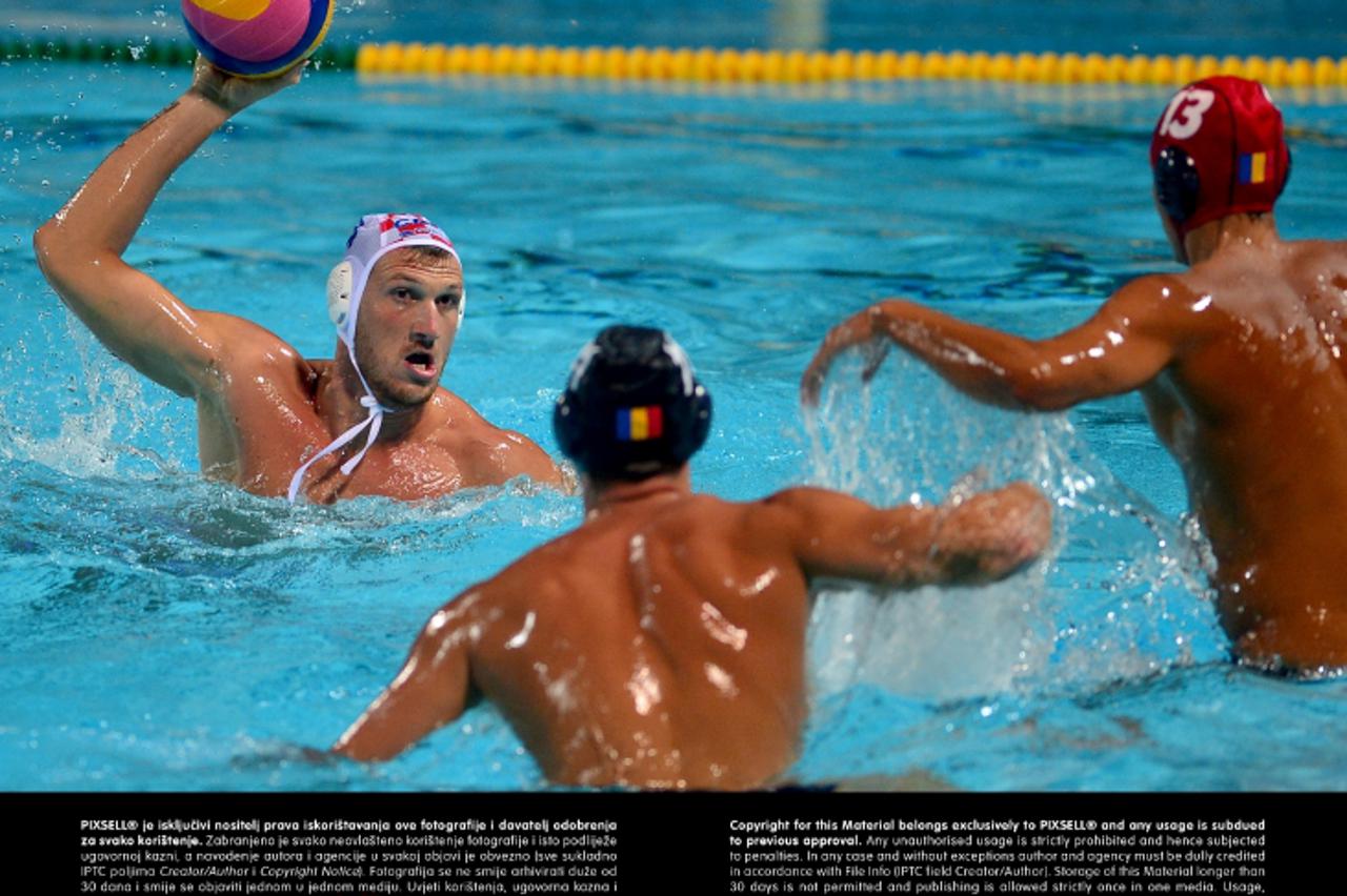 '17.07.2013. Zagreb - Otvoreno plivaliste Mladosti uz Savu, prijateljska vaterpolska ukamica Hrvatska - Rumunjska. Fran Paskvalin.Photo: Marko Prpic/PIXSELL'