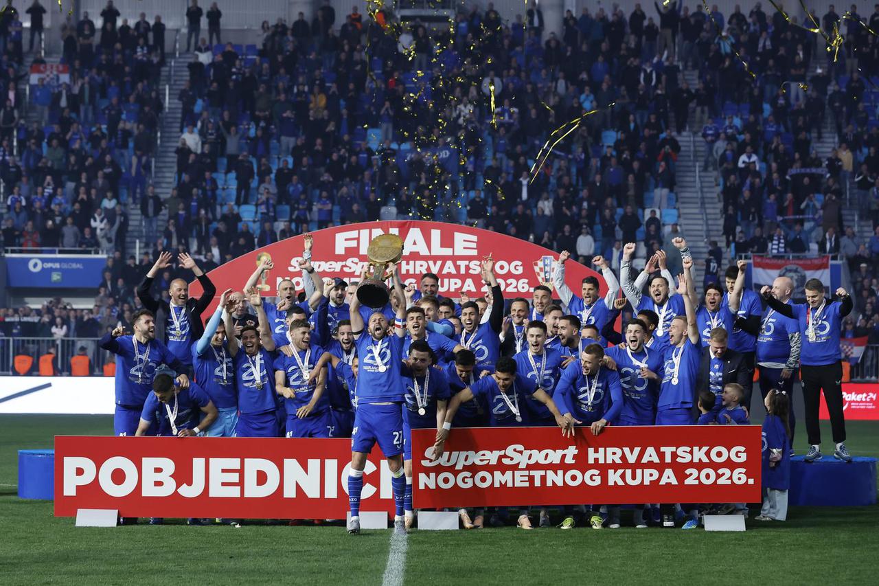 Nogometaši Dinama pobjednici su SuperSport Hrvatskog nogometnog kupa