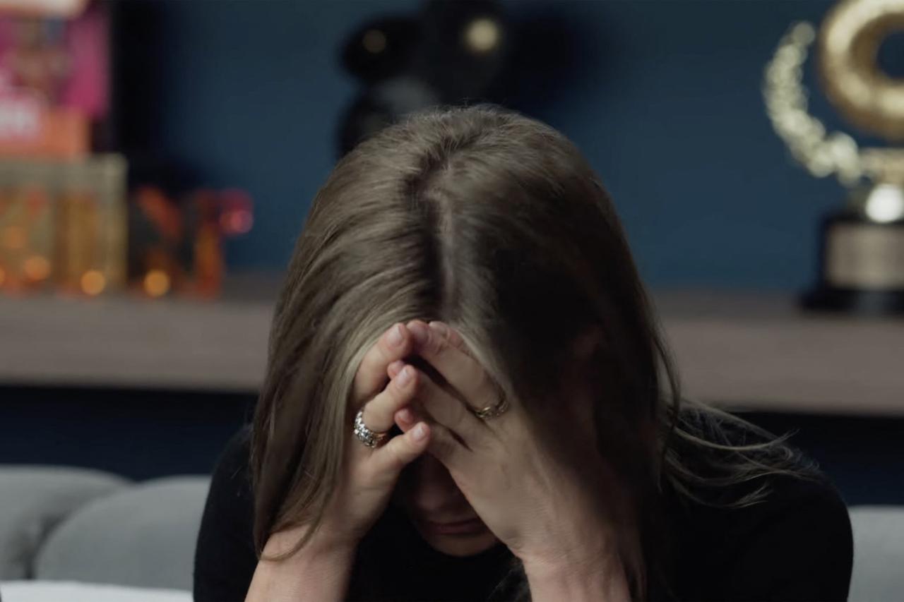 Images de la publicité "Dunkin" pour le Super Bowl 2026 avec Jennifer Aniston, Matt Leblanc, Ben Affleck et Jasob Alexander