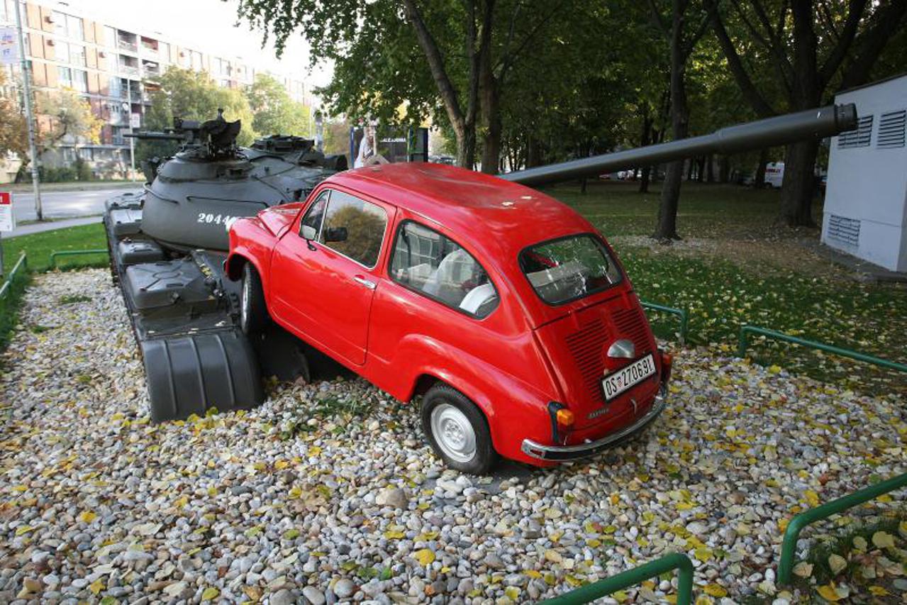 crveni fićo, remont (1)