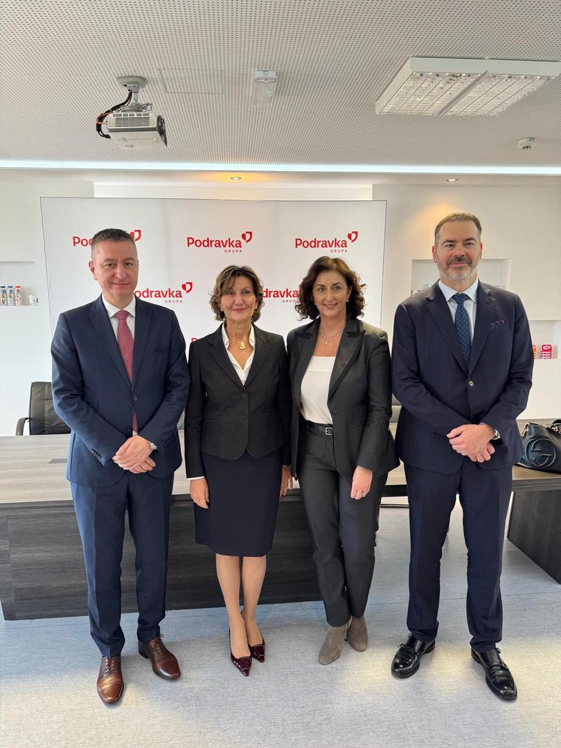 Fabris Peruško, glavni izvršni direktor Fortenova grupe; Martina Dalić,  predsjednica Uprave Podravke; Vedrana Jelušić Kašić, članica Uprave PBZ-a i Dinko Lucić, predsjednik Uprave PBZ-a