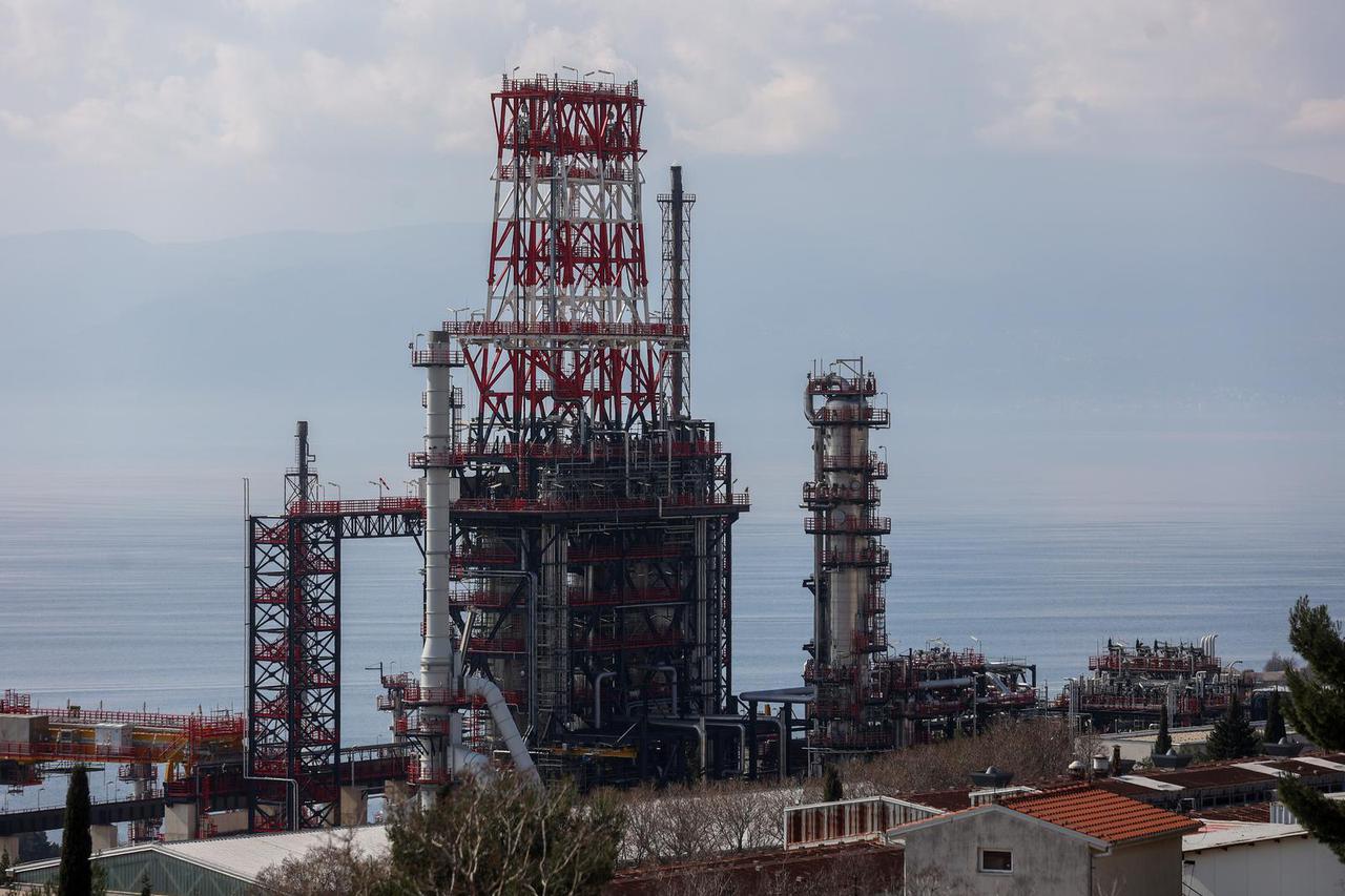 Rijeka: Svečano obilježavanje završetka Projekta nadogradnje Rafinerije nafte Rijeka i izgradnje novog postrojenja za obradu teških ostataka
