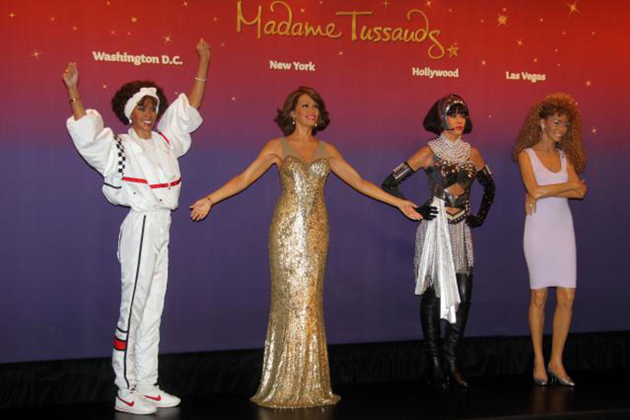 Whitney Houston, portal (1)