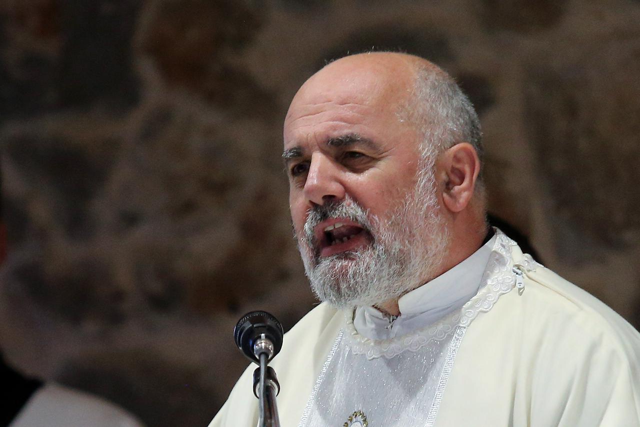 U biskupijskom marijanskom svetištu Vrpolju trodnevnicu je predvodio pater Ike Mandurić