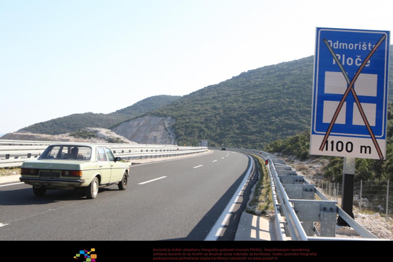 '31.03.2011., Ploce - Dionica ceste od Karamatica prema Plocama prije odmorista. Photo: Ivo Cagalj/PIXSELL'