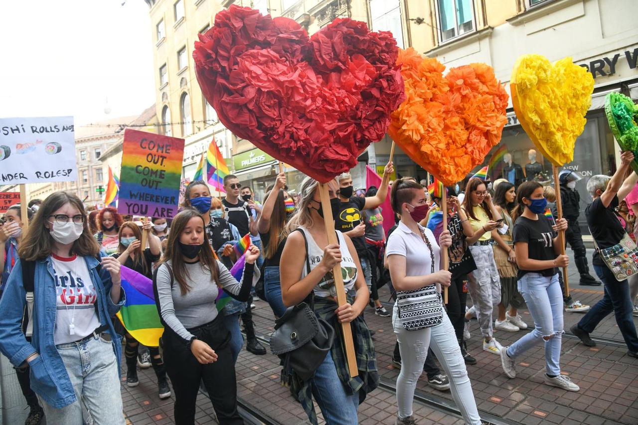 Zagreb: Povorka ponosa po prvi puta krenula s Trga svetog Marka