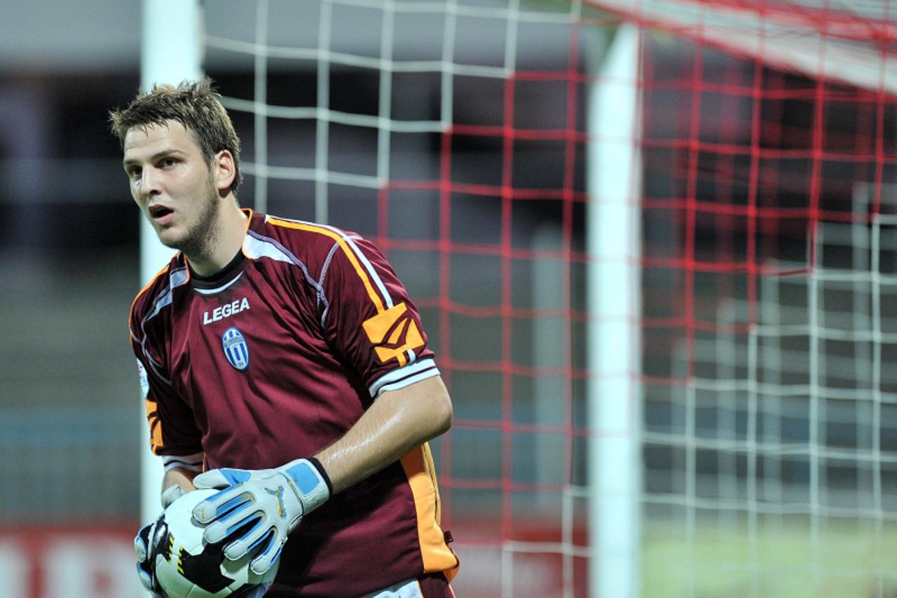 \'sport 14.08.2009. Zagreb, Kranjceviceva - 4. kolo Prva Hrvatska Nogometna liga  (1.HNL). Nogometna utakmica izmedju NK Zagreb i NK Lokomotiva.Ivan Kelava. Photo:Antonio Bronic/Vecernji list\'