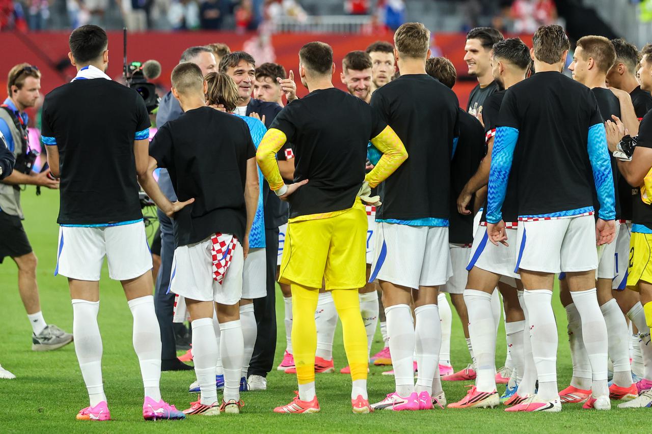 SP 2026 Toronto: Hrvatska reprezentacija obilježila 200. nastup Luke Modrića u dresu Hrvatske