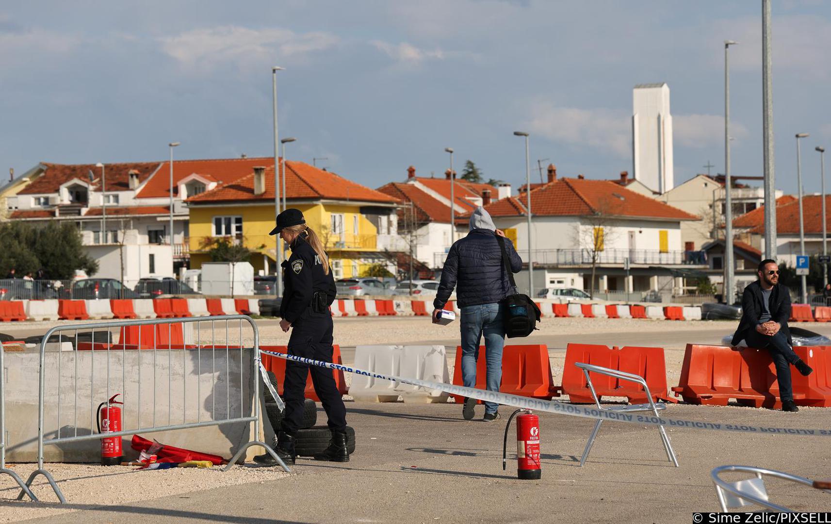 Četvero osoba je ozlijeđeno nakon izlijetanja jednog od natjecatelja Velike Nagrade Zadra, prenosi HRT