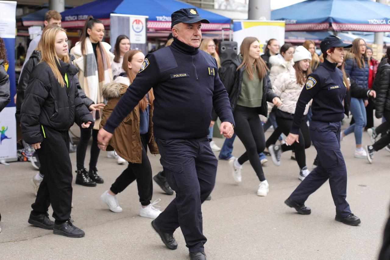 Globalna plesna kampanja 'Milijarda ustaje' i ove godine održana u Osijeku