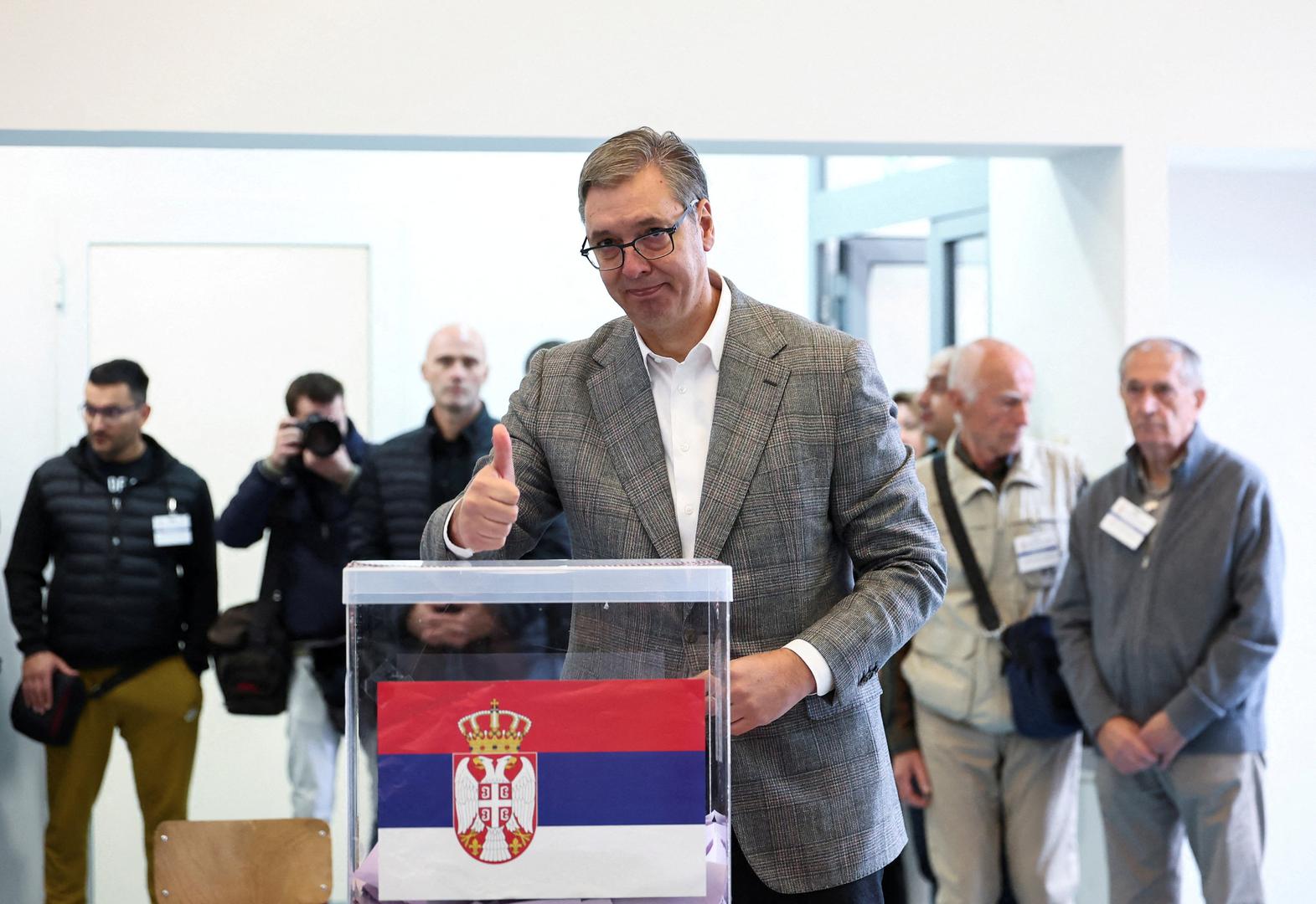 Među glavnim akterima su lista Srpske napredne stranke pod nazivom "Aleksandar Vučić – Ujedinjena Srbija", socijalisti Ivice Dačića te studentska lista "Studenti pobeđuju", na kojoj su kandidati različitih profila, među njima liječnici, profesori i umjetnici. 

