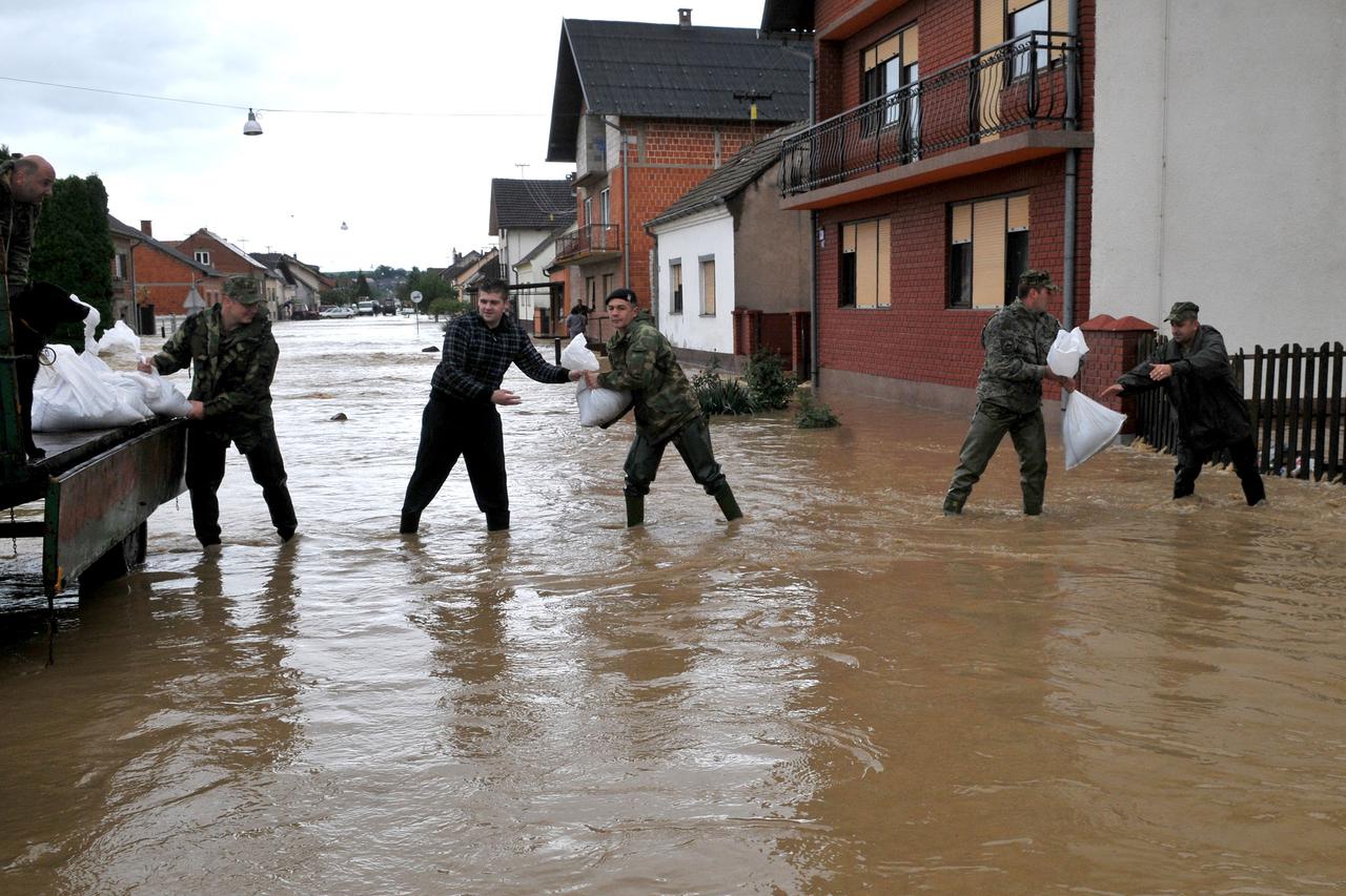 vojska pleternica poplava