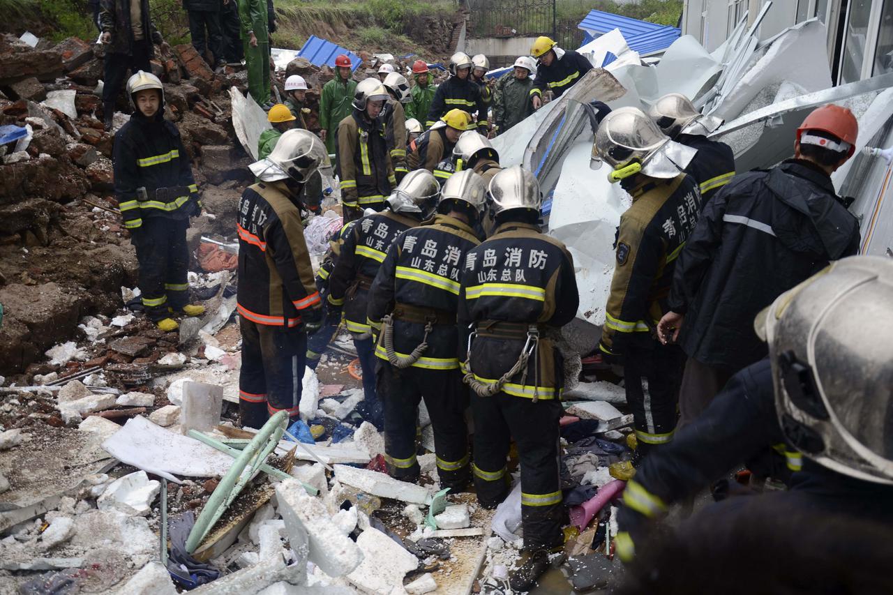 Kina,urušavanje zida