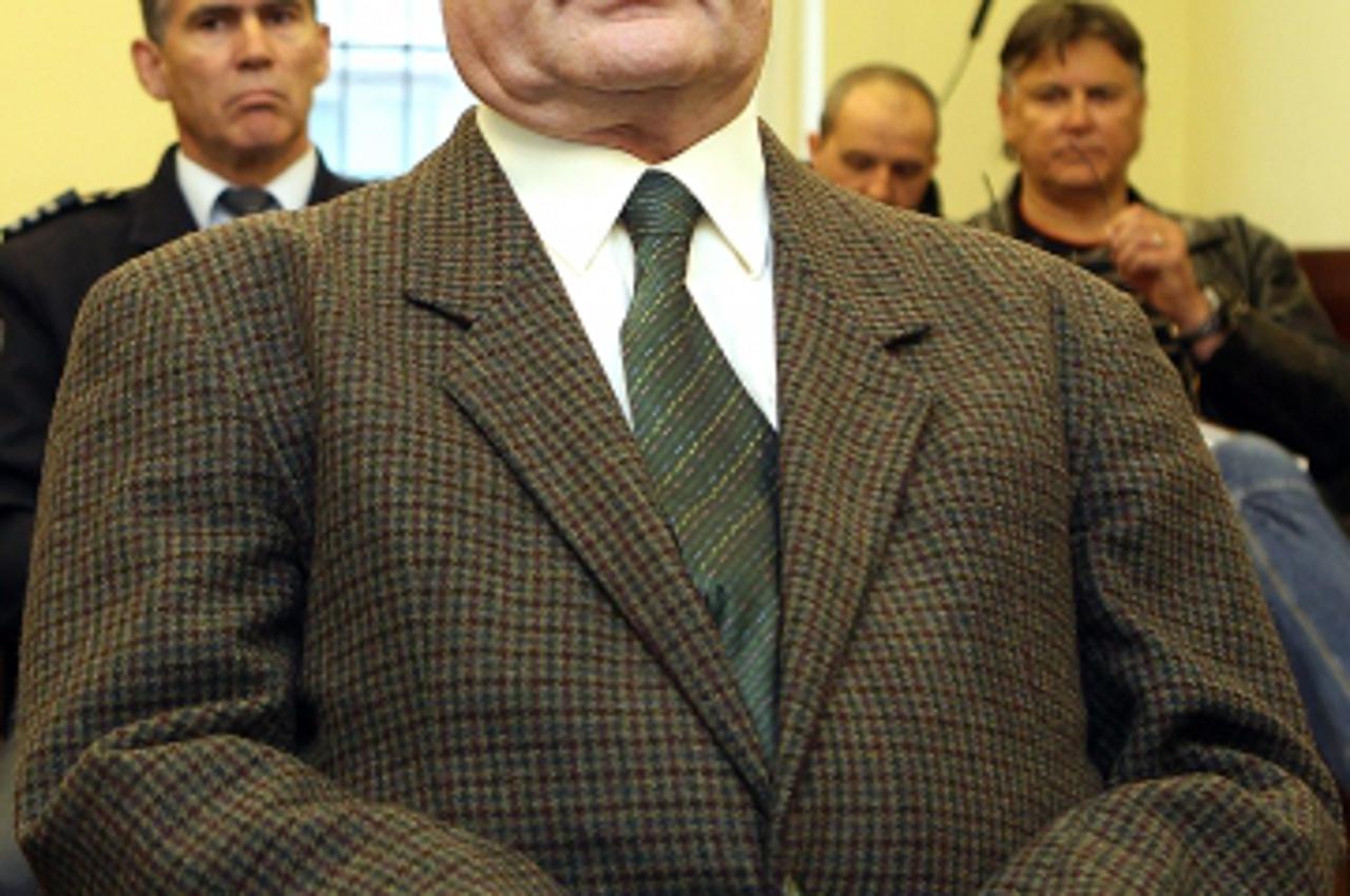 '12.04.2012., Zagreb - Na Trgovackom sudu nastavljeno je sudjenje Tomislavu Mercepu za ratne zlocine. Kao svjedok na saslusanje dosao je Josip Perkovic.  Photo: Goran Stanzl/PIXSELL'
