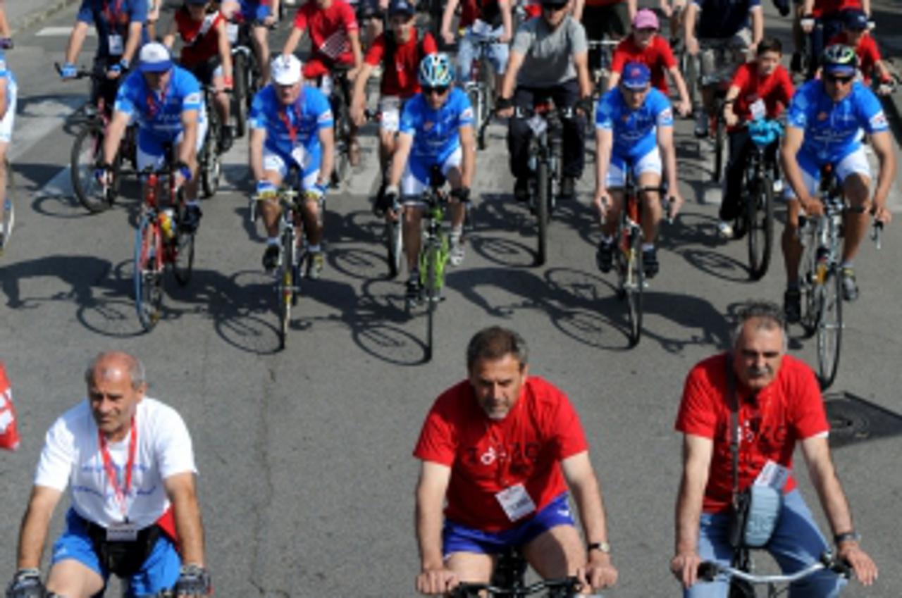 '10.05.2009., Zagreb - Odrzana je 30. Vecernjakova biciklijada, koja je krenula s Borongaja, a cilj je bio na Jarunu. Start na Borongaju.  Photo: Anto Magzan/Vecernji list'