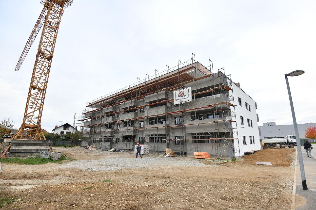 Varaždin: Gradonačelnik obišao gradilište POS-ovih stanova